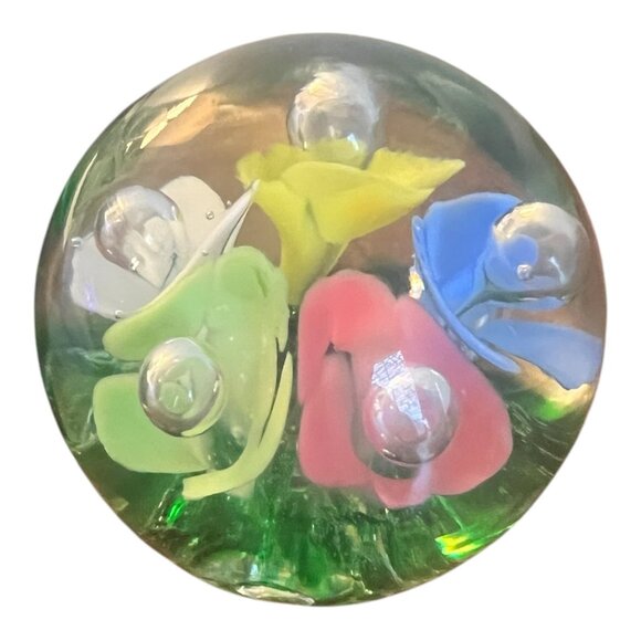 Vtg Joe St Clair Art Glass Paperweight, Multi Trumpet Flowers Controlled Bubbles - Picture 4 of 8